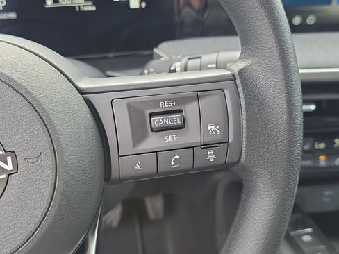 New 2026 Nissan Kicks SV w/ Cold Weather Package FWD image 30
