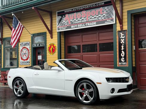 Used 2012 Chevrolet Camaro LT w/ RS Package RWD image 10