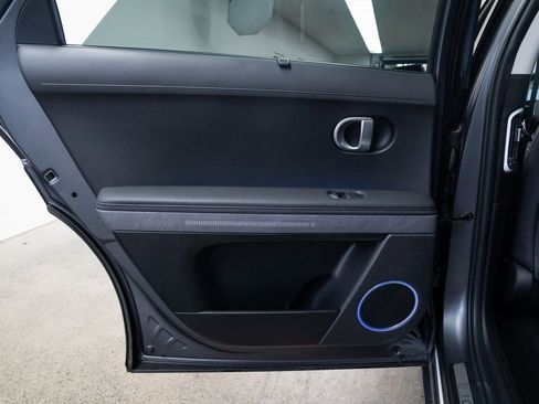 Used 2024 Hyundai Ioniq 5 Limited image 20