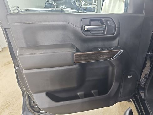 Certified 2021 Chevrolet Silverado 1500 LT Trail Boss w/ Convenience Package II image 31