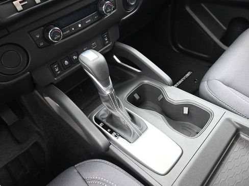 New 2025 Nissan Frontier SV w/ SV Convenience Package image 31