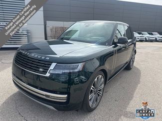Used 2025 Land Rover Range Rover SE video 1