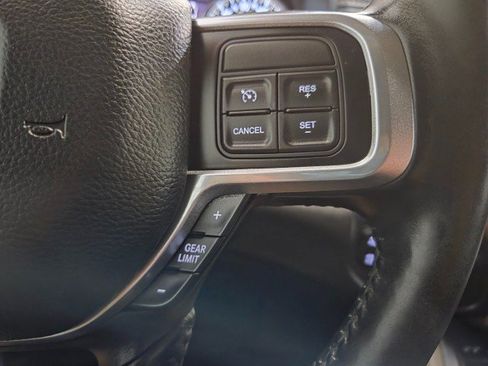 Used 2019 RAM 2500 Laramie AWD/4WD image 46