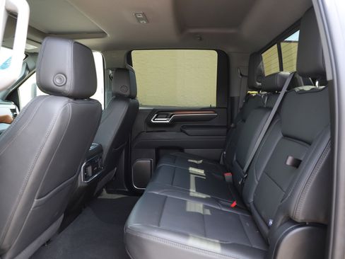 Used 2025 GMC Sierra 2500 Denali AWD/4WD image 20