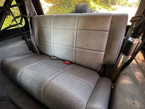 Used 1997 Jeep Wrangler SE AWD/4WD image 38