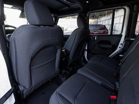 New 2026 Jeep Wrangler Unlimited Sport image 28