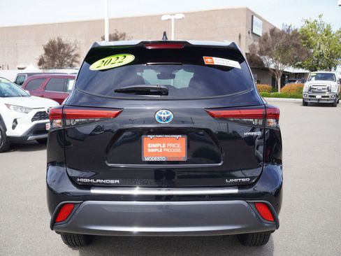 Used 2022 Toyota Highlander Limited image 10