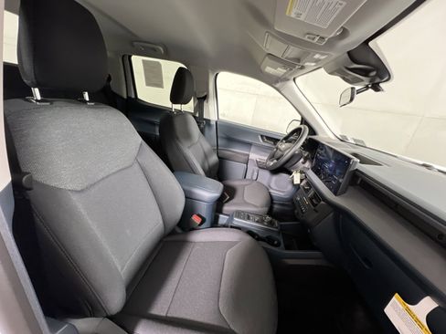 New 2026 Ford Maverick XL image 24