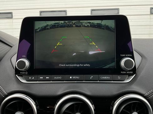 Used 2025 Nissan Sentra SV image 29