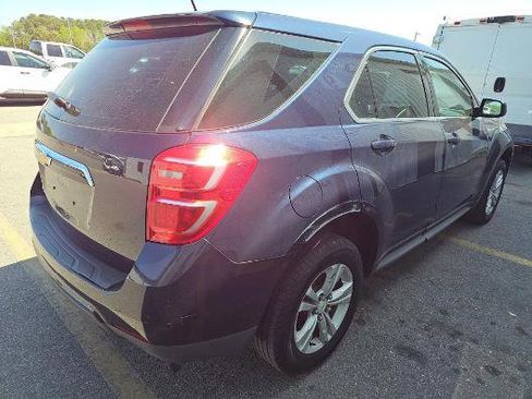 Used 2017 Chevrolet Equinox LS image 3
