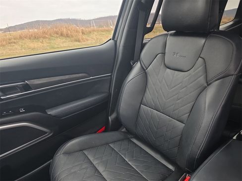 Used 2023 Kia Telluride EX X-Line image 26