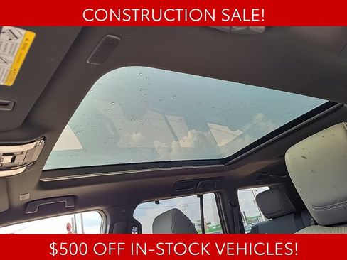 Used 2026 Lexus GX 550 w/ Accessory Package (2T) AWD/4WD image 10