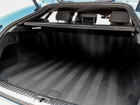 Used 2022 Lamborghini Urus image 49