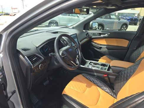 Used 2024 Ford Edge Titanium w/ Titanium Elite Package AWD/4WD image 10