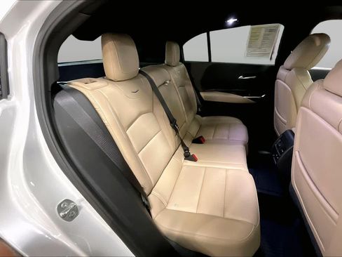 Used 2024 Cadillac XT4 Luxury w/ Cold Weather Package AWD/4WD image 20