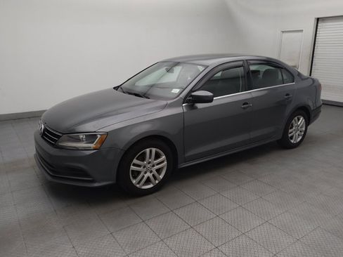Used 2017 Volkswagen Jetta S FWD image 2