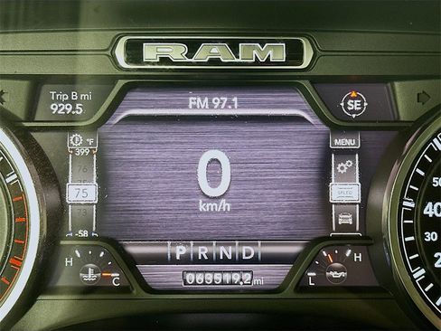 Used 2019 RAM 3500 Laramie image 15