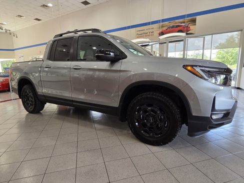 New 2026 Honda Ridgeline TrailSport+ image 3