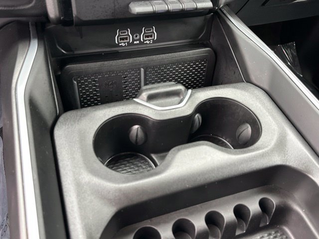 Used 2025 RAM 1500 Big Horn AWD/4WD image 5