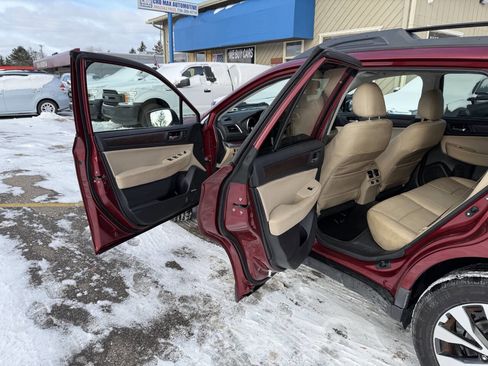 Used 2015 Subaru Outback 2.5i Limited image 15