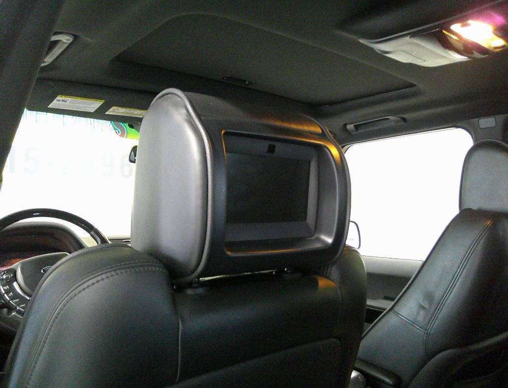 Used 2012 Land Rover Range Rover Supercharged AWD/4WD image 38