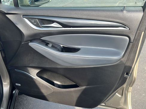 Used 2020 Buick Enclave Premium image 29