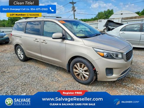 Used 2016 Kia Sedona LX w/ Option Group 020 FWD image 5