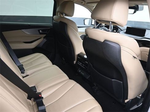 Used 2022 Acura MDX FWD w/ Technology Package image 15
