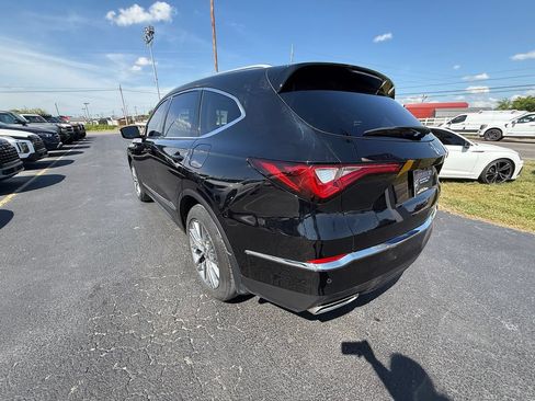 Used 2024 Acura MDX SH-AWD w/ Advance Package image 6