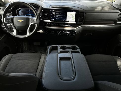 Used 2025 Chevrolet Silverado 3500 LT w/ Safety Package AWD/4WD image 12