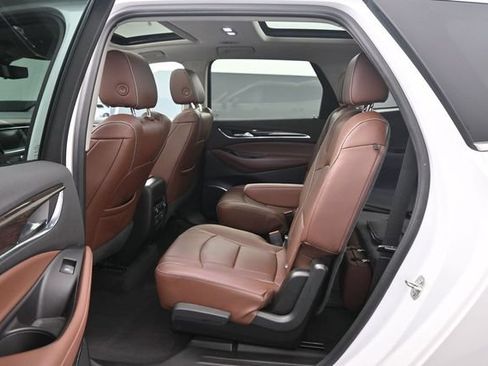 Used 2019 Buick Enclave Avenir w/ Avenir Technology Package AWD/4WD image 21