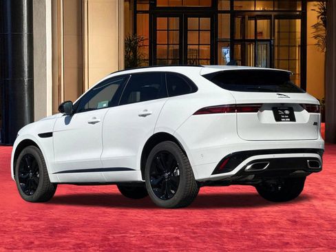New 2026 Jaguar F-PACE R-Dynamic S AWD/4WD image 17