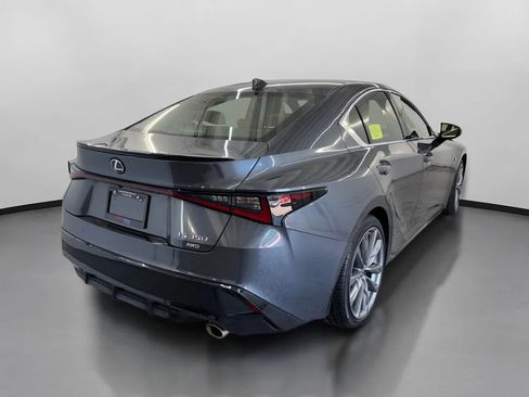 Used 2022 Lexus IS 350 F Sport w/ Memory Package AWD/4WD image 10