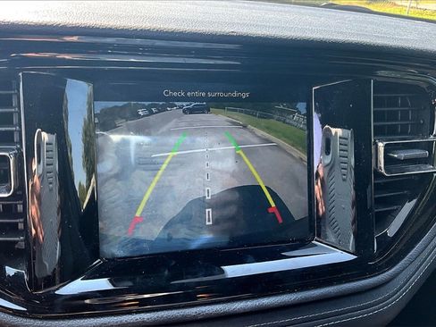 Used 2022 Dodge Durango GT image 12