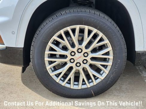 New 2026 GMC Acadia Denali w/ Super Cruise Package image 7