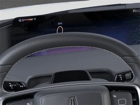 New 2025 Lincoln Navigator Reserve w/ Jet Appearance Package image 13