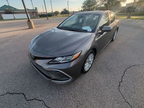 Used 2024 Toyota Camry LE FWD image 12