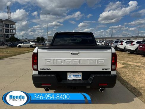 New 2026 Honda Ridgeline Sport image 5