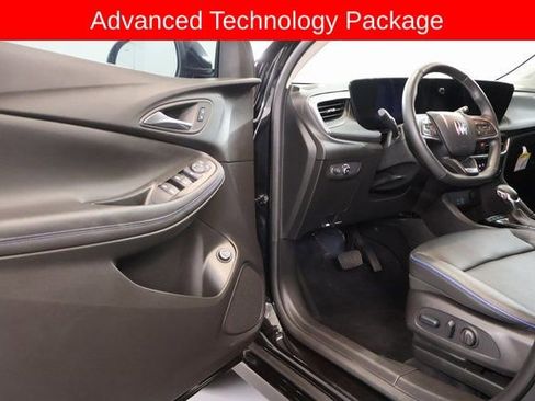 Used 2025 Buick Encore GX Sport Touring w/ Advanced Technology Package image 9