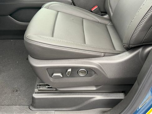 New 2026 GMC Yukon Denali w/ Sun & Power Step Package AWD/4WD image 31