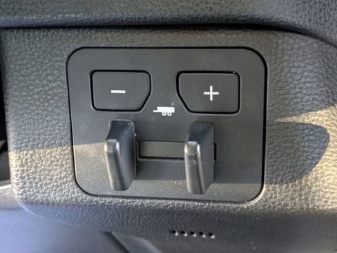 Used 2022 Toyota Tundra SR5 w/ TRD Sport Package image 20