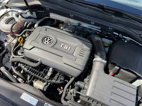 Used 2016 Volkswagen Golf S FWD image 56