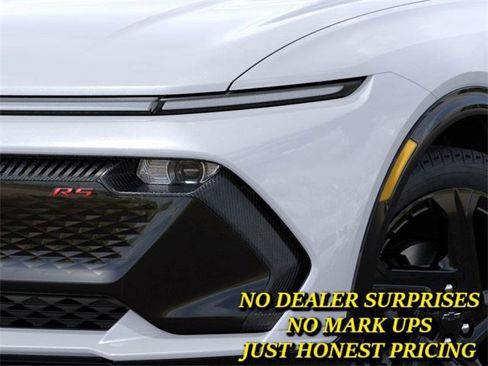 New 2026 Chevrolet Equinox EV RS image 10