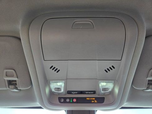 Used 2024 Chevrolet Equinox LT image 21