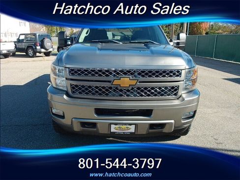Used 2013 Chevrolet Silverado 2500 LT w/ Z71 Appearance Package image 9