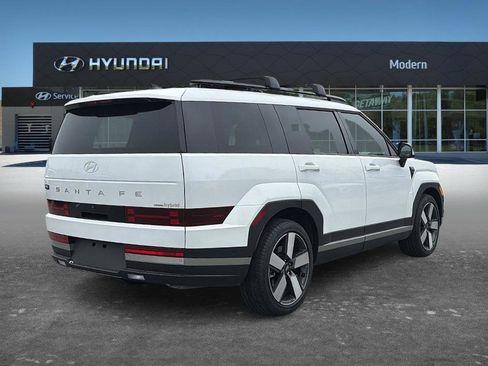 Certified 2025 Hyundai Santa Fe Limited image 3