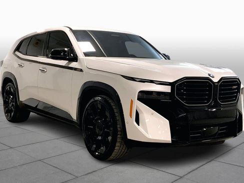 Used 2025 BMW XM image 3