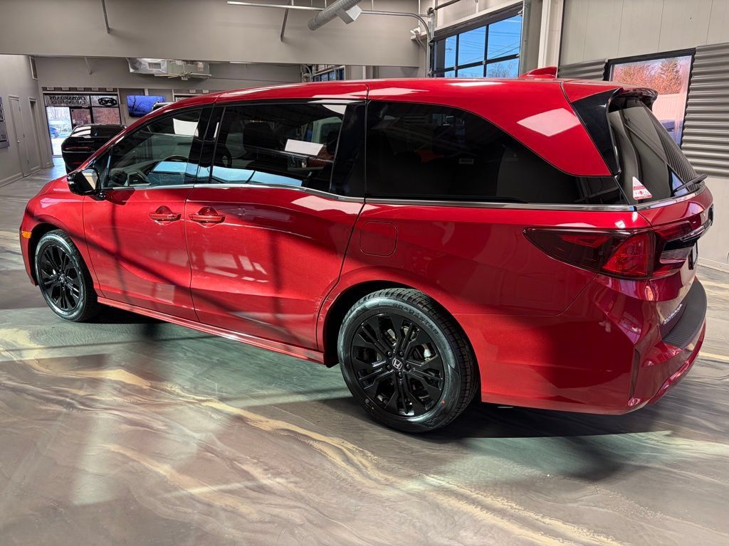 Used 2025 Honda Odyssey Sport-L image 37