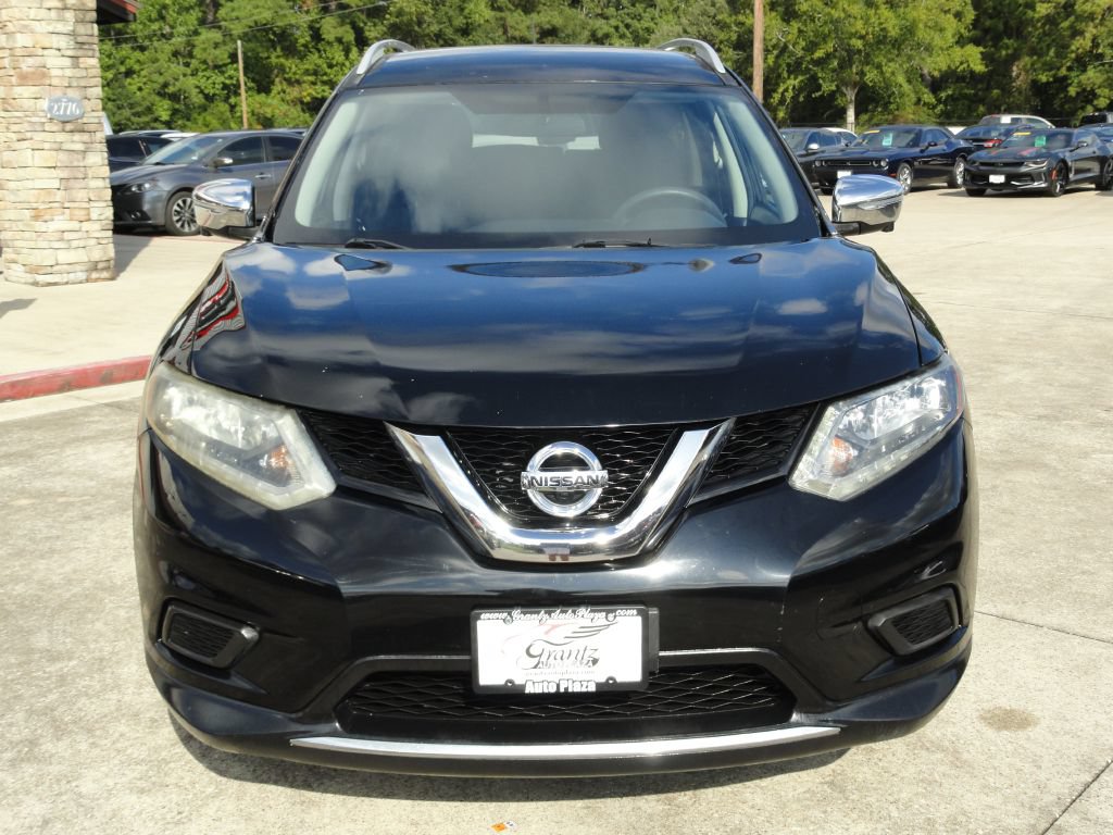 Used 2015 Nissan Rogue SV w/ SV Premium Package FWD image 2