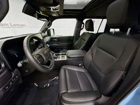 Used 2025 Toyota Land Cruiser w/ Premium Package image 21